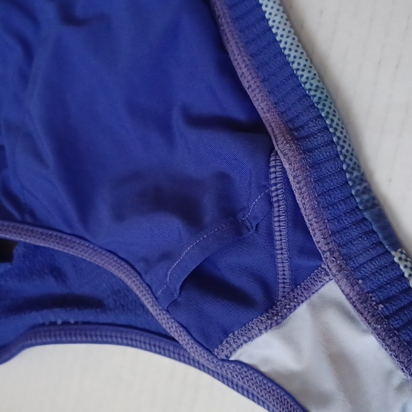 $4 Add-on Blue Sports Bra - Size XL - Picture 5 of 9